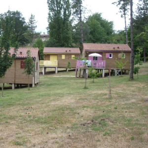 Vue de l'ensemble des chalets