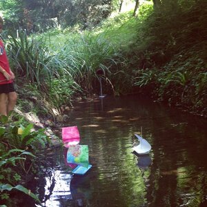 Club enfant : courses de bateaux