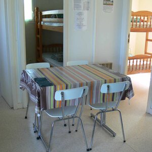 Intérieur d'un chalet - salle à manger